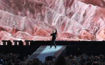 U2 embarque le Stade de France dans son road-trip américain