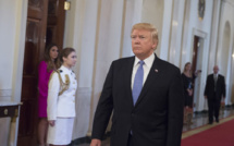 Le navire Trump prend l'eau de toute part