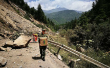 Séisme en Chine: 19 morts, un écrin naturel défiguré