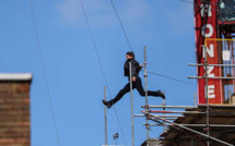 Tom Cruise blessé sur le tournage de "Mission: Impossible 6", suspendu (presse)