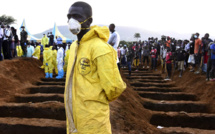 Le bilan des inondations à Freetown passe à 400 morts et risque de s'alourdir