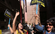 Le Chili ouvre la porte à l'avortement après 28 ans d'interdiction