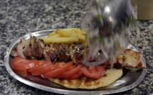 Les nanoparticules, passagers clandestins de nos assiettes aux effets méconnus