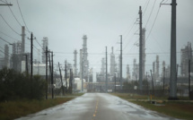 L'industrie pétrolière américaine perturbée par l'ouragan Harvey