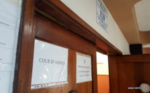 Assises : Il violait leur fille de 11 ans, la mère qui fermait les yeux écrouée