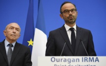 Edouard Philippe dément la rumeur d'une évasion de prisonniers à Saint-Martin