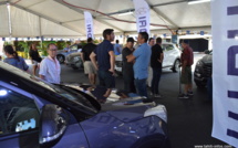 Salon de l'auto : "Réfléchissez bien avant de vous engager"