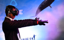 Facebook dévoile un casque de réalité virtuelle à bas coût