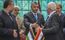 Le Fatah et le Hamas palestiniens signent un accord de réconciliation au Caire
