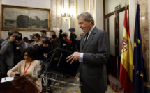 Catalogne: Madrid planche sur la suspension d'autonomie et de possibles élections