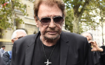 Johnny Hallyday hospitalisé pour détresse respiratoire