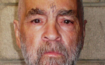 Le gourou criminel américain Charles Manson meurt à 83 ans