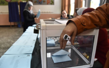 Les Algériens votent aux élections locales dans un climat morose