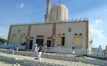 Carnage dans une mosquée en Egypte, au moins 235 morts