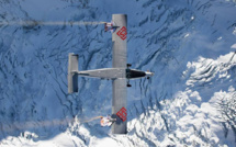 A 3.000 m d'altitude, les Soul Flyers prennent un avion en vol