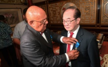 Paul Yeou Chichong élevé au grade d’officier de l’Ordre National du Mérite