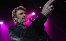 Johnny Hallyday est parti, la France pleure "l'idole des jeunes"