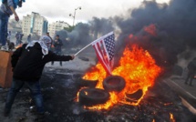 Jérusalem: les Palestiniens se mobilisent, le monde réprouve