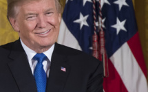 Trump "indigne de nettoyer les toilettes" de la bibliothèque Obama, assène USA Today