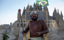 Pour Marcio, la vie de château (de sable) à Rio de Janeiro