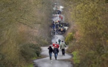 Opération nettoyage de "la route des chicanes" amorcée, les médias écartés