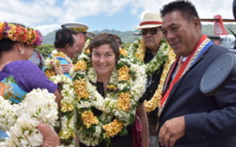 Annick Girardin en visite pour deux jours aux Marquises