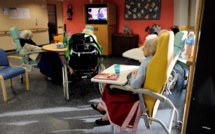 Risque accru de démence chez les seniors sans appareil auditif