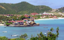 Un hôtel 5 étoiles ravagé par un incendie à Saint-Barthélemy