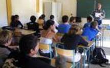 Education:  Moana GREIG répond à Eléanor PARKER