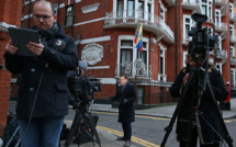 L'Equateur punit Assange, trop polémique, en le privant d'internet