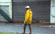 Fortes pluies et orages en Martinique: inondations, glissements de terrain, routes coupées