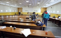 "Liberté de manifester" ou "liberté d'étudier"? A Nanterre, les étudiants reconduisent le blocage