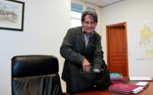 Essonne: la préfecture désarme la police municipale du maire "shérif"