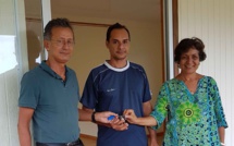 Remise des clés de fare OPH à Nuku Hiva