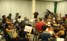 Les 60 musiciens de l’orchestre symphonique au Grand théâtre