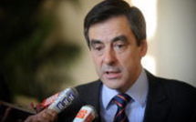 Fillon en visite économique à Tokyo puis politique à Nouméa