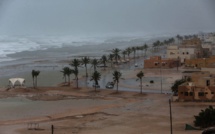 Le cyclone Mekunu se renforce en catégorie 2 en approchant d'Oman