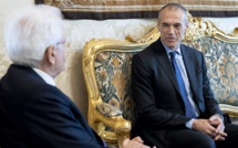 Italie: un M. Austérité chez le président, les populistes crient à la trahison