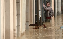 Inondations dans l'Ouest: le Béarn sous l'eau