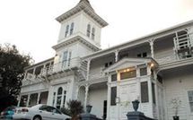 La Vente du Rockland's Hotel n'est pas concrétisée