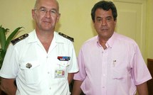 Le vice-président reçoit le contre-amiral Regnier