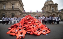 Les sénateurs examinent le texte asile-immigration, les associations mobilisées