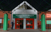 Deux personnes hospitalisées, une substance inconnue, mais que s'est-il passé à Amesbury?