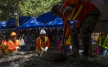 Thaïlande/grotte: des chercheurs de nids d'hirondelles à la rescousse