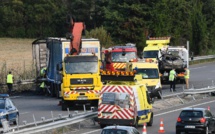 Au moins trois morts dans un accident de la route sur l'A7 près d'Avignon