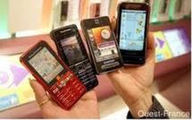 French Polynesia’s Parliament endorses bill to cap foreign mobile telecom operators