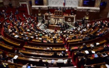 Benalla: Macron cible des motions de censure, Philippe promet de "ne pas ralentir" les réformes