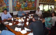 Michel Kops de retour au fenua pour expliquer la TNT