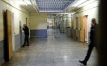 Face à la "bataille perdue" du portable en prison, l'ambitieux chantier de la chancellerie