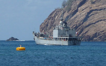 Les adieux du Dumont d'Urville